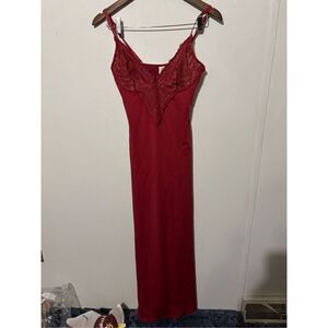 Popilush Women’s Small Red Sleeveless Lace Detail Maxi Dress Gown Leg Slit